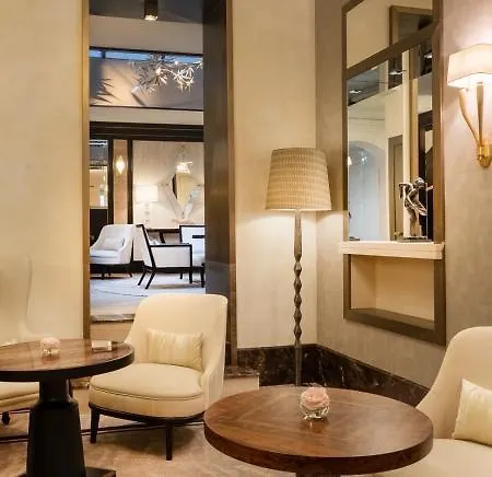 Hotel Elysia By Inwood 5*
