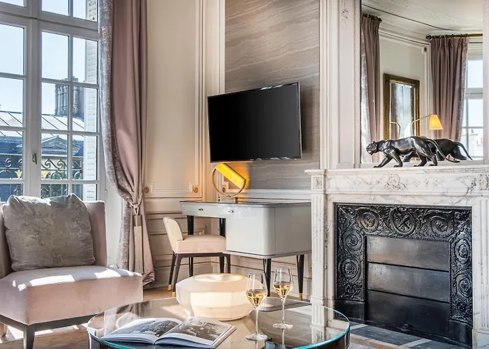 Elysia By Inwood Hotel