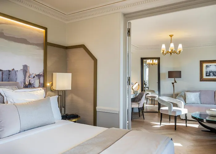 Hotel Elysia By Inwood 5*