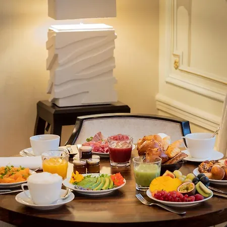 Elysia By Inwood 5* Paris