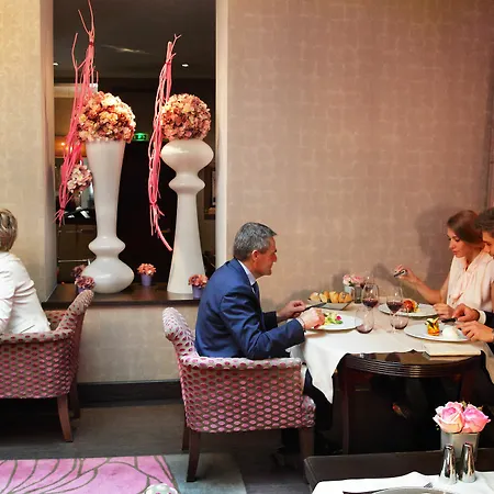 Elysia By Inwood Hotel